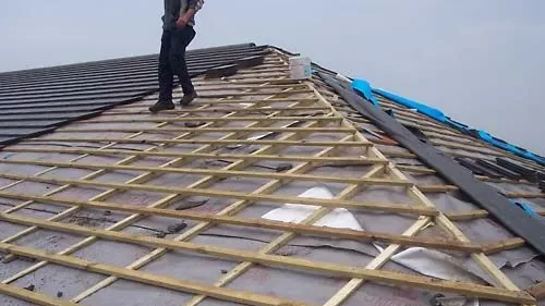 pemasangan atap UPVC